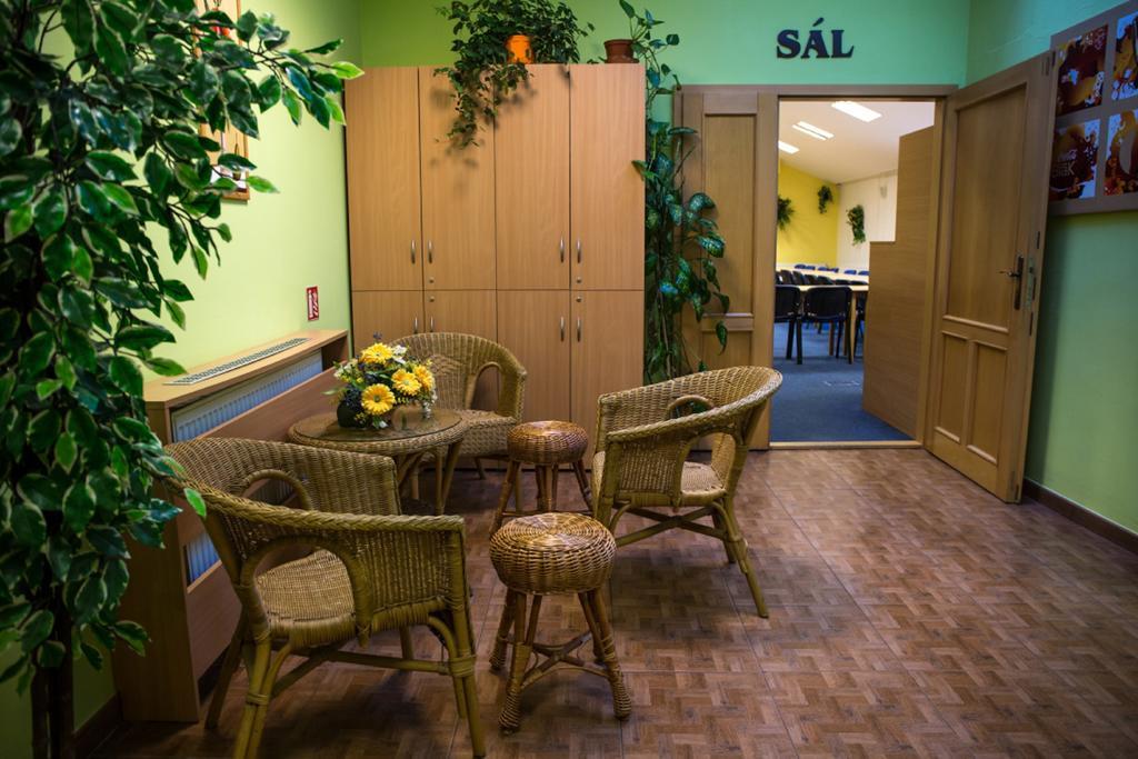 Hotel Na Jizni Prerov Ngoại thất bức ảnh